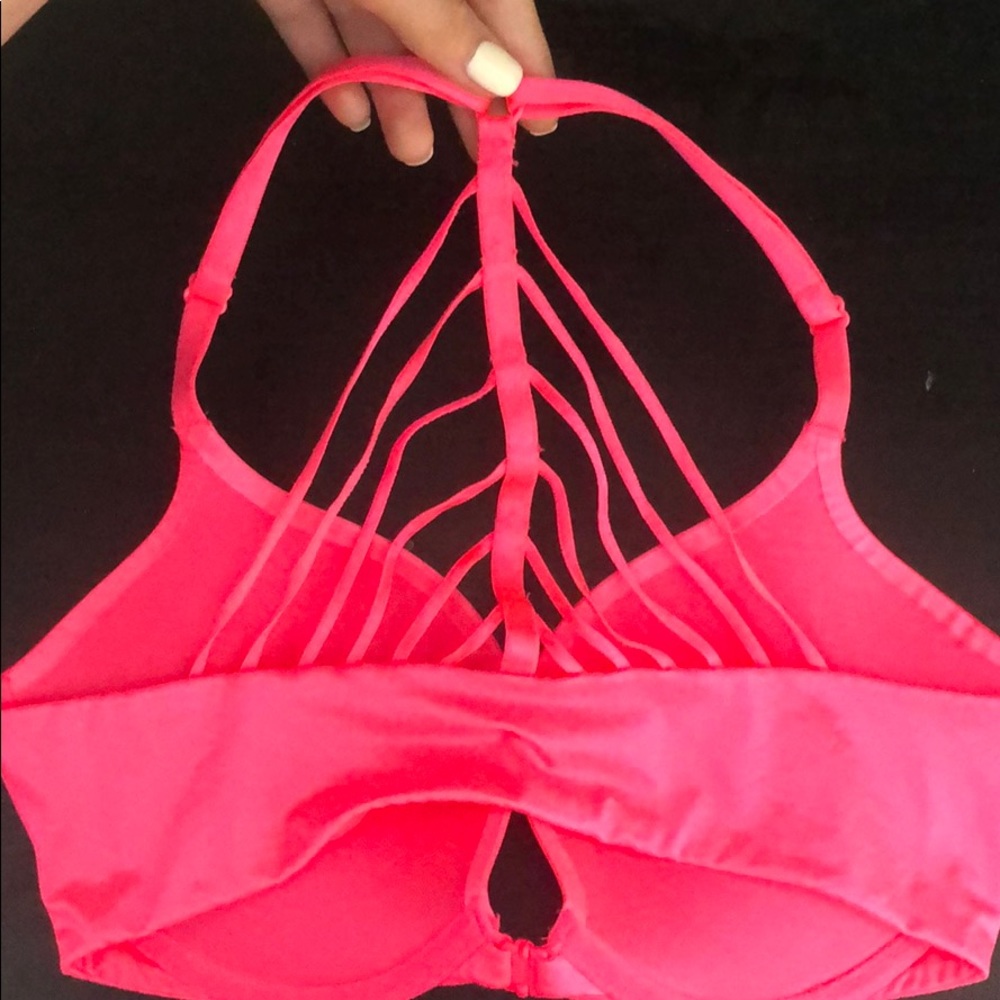 Victoria Secret Bombshell Plunge Bra